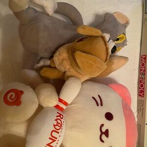 3 Like New stuffed animals